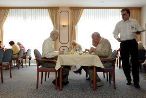Résidence services : un « ralentisseur de vieillissement » ?