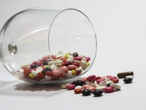 Alzheimer : quatre médicaments bientôt déremboursés ?