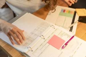 Gérer efficacement les plannings en EHPAD : maximisez l’estimation des chambres LMNP