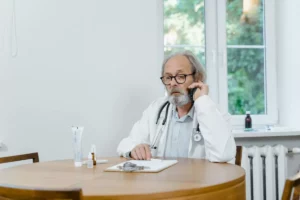 « Thérapies Connectées : Quand la Technologie Renforce le Lien avec les Familles »